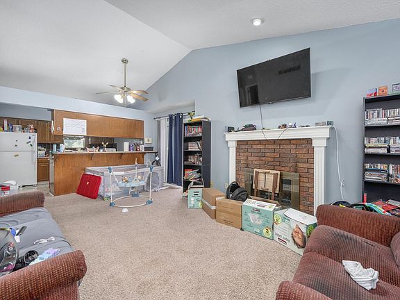 4th image of 1509 N Smith Cir