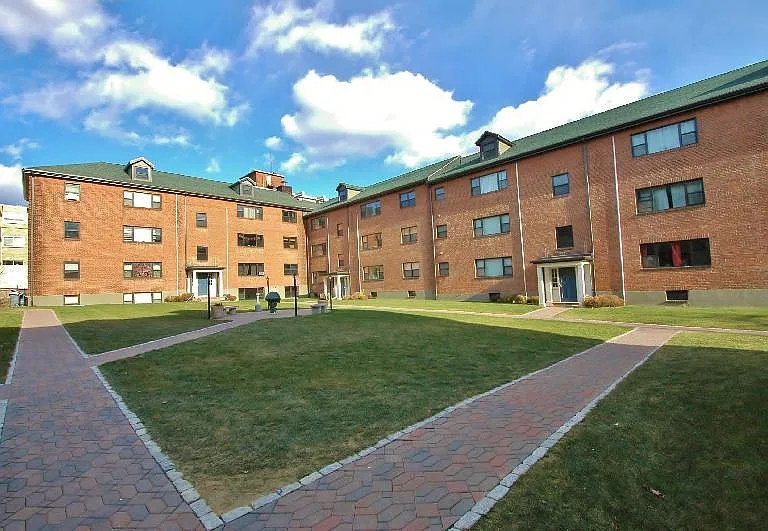 110 Longwood Ave #4 — Photo 18