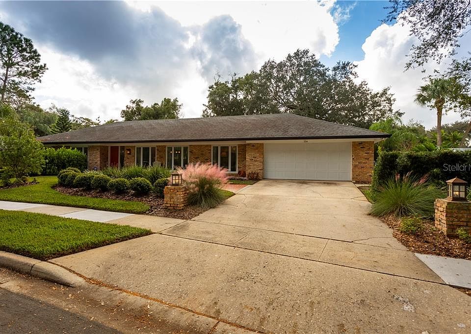 1st image of 326 Briarwood Dr