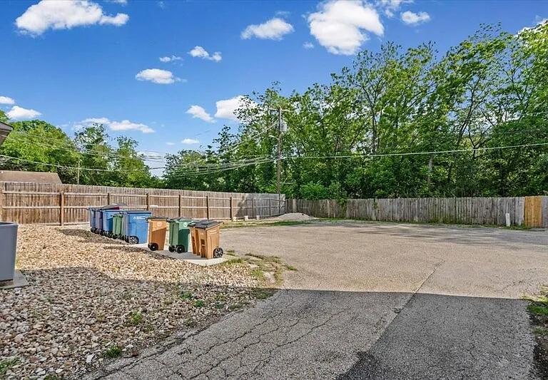 3438 Willowrun Dr #C — Photo 17