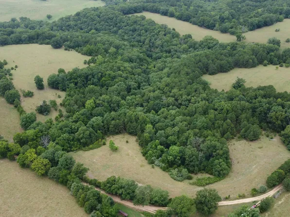 000 Farm Road 420, Ava, MO 65608