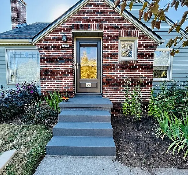 3775 SE 10th Ave — Photo 1