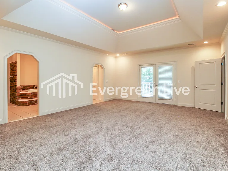 533 Wynn Rd — Photo 8