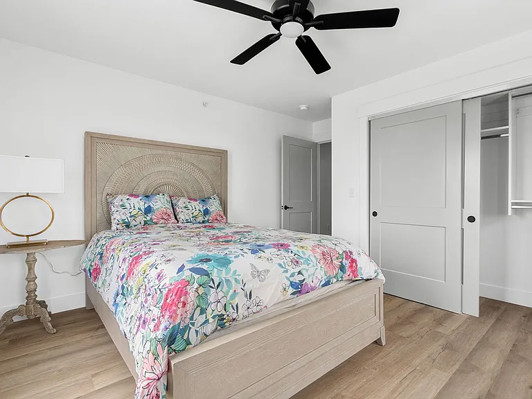 NorthWest TownHomes — Photo 5