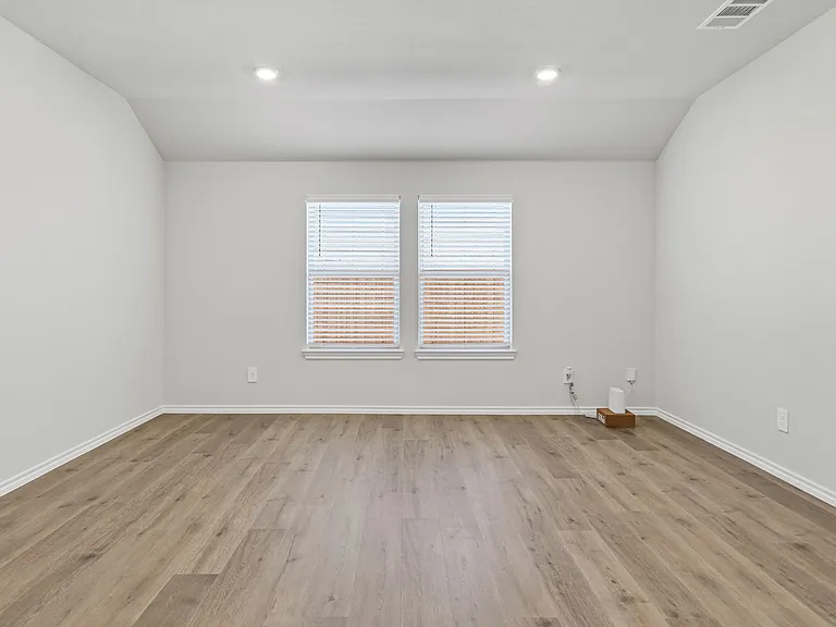 13197 Enclave Pkwy — Photo 26