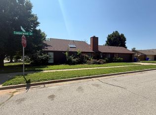3701 River Oaks Dr, Norman, OK 73072