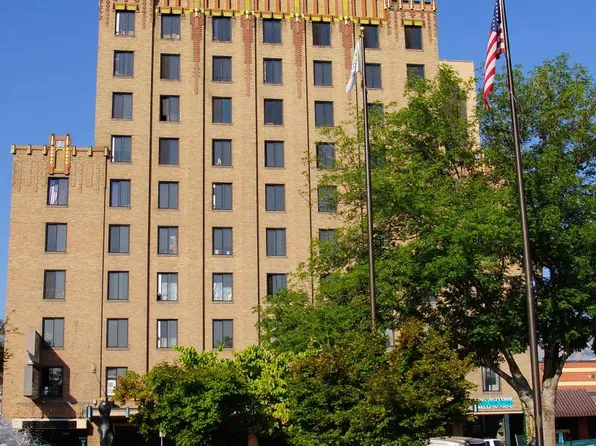 Cascadian Apartments