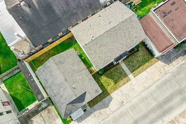 614 Pink St — Photo 14