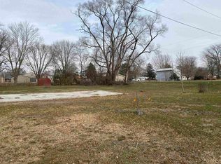 902 South St, Thomson, IL 61285