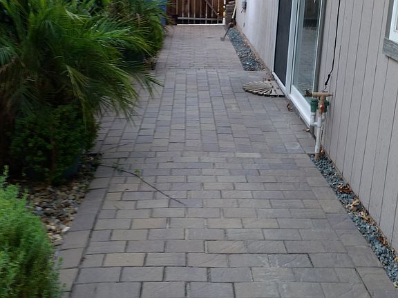 2nd image of 1697 Teralba Way