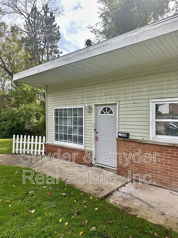 1 bed, 1.0 bath, $750 — Photo 1