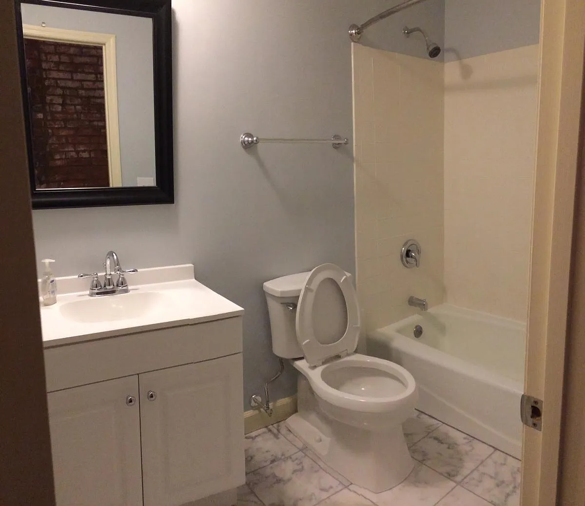 2311 Menard Street — Photo 2