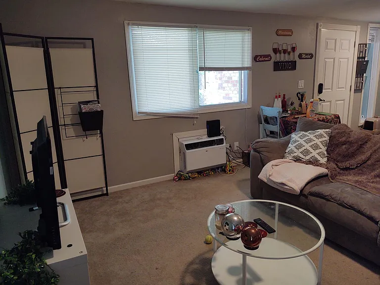635 W 25th St #6 — Photo 26
