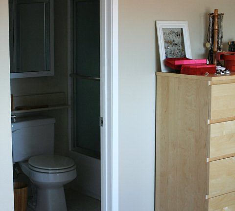 1 bedroom with attached Bath