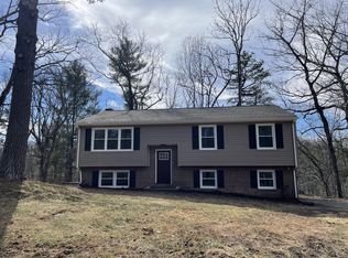 265 Blackberry Ln, Troutville, VA 24175