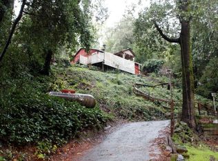 19500 Manzanita Dr, Los Gatos, CA 95033