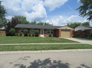 7615 Remmick Ln, Dayton, OH 45424