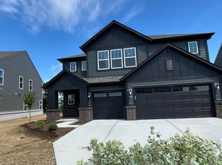 3707 Pinnacle Dr, Bargersville, IN 46106