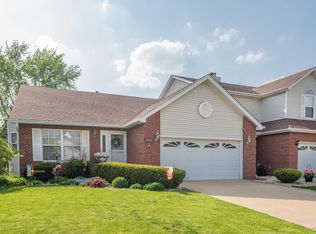 15932 S Fairfield Dr, Plainfield, IL 60586