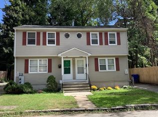 37-39 Warriner Ave, Springfield, MA 01108