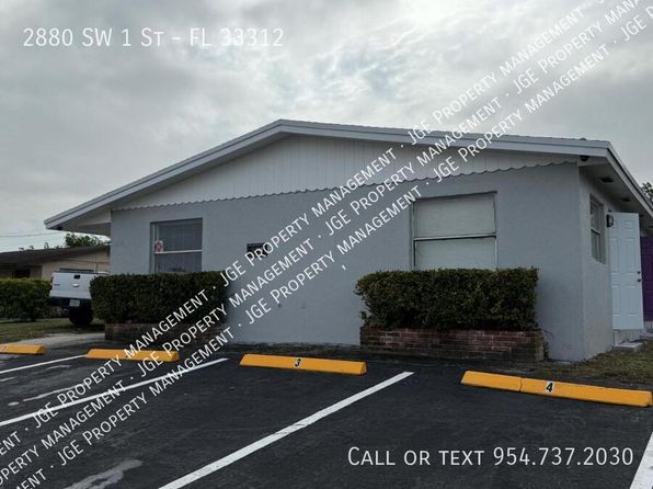 2880 SW 1st St FLOOR 33312