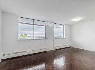 2255 Weston Rd #108, Toronto, ON M9N 1Y5