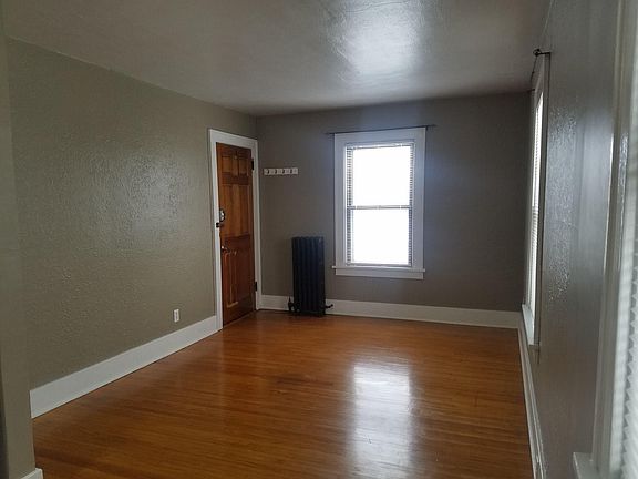 4th image of 48 Park Ave #4