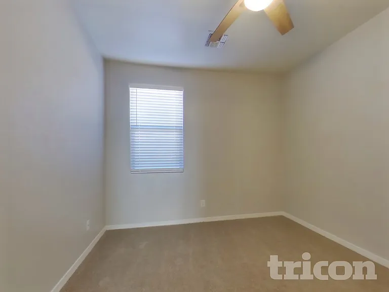 17220 W Lundberg St — Photo 6