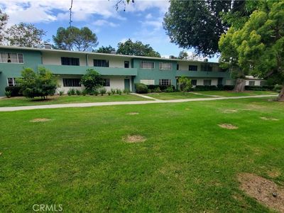 5259 Village Grn, Los Angeles, CA, 90016