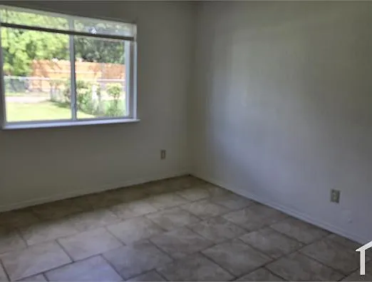 4 bed, 1500 sqft, $1,800 — Photo 4