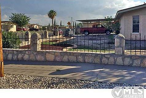 4th image of 8866 Clavel Dr