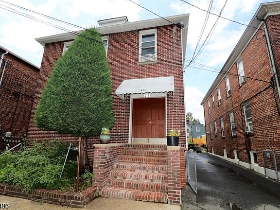 5th image of 476 N 13Th St
