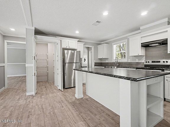 4th image of 85083 CONDOR Lane