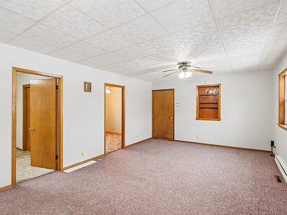 3rd image of 200 Railroad St