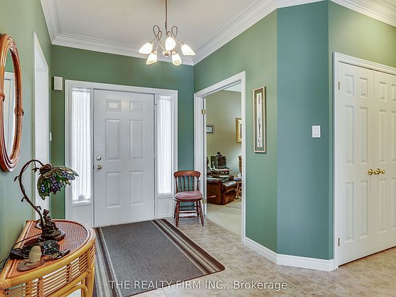 4th image of 44 Edgevalley Rd #57