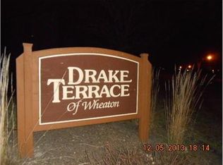 1486 Stonebridge Cir APT A6, Wheaton, IL 60189