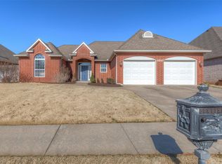 3007 W H St, Jenks, OK 74037