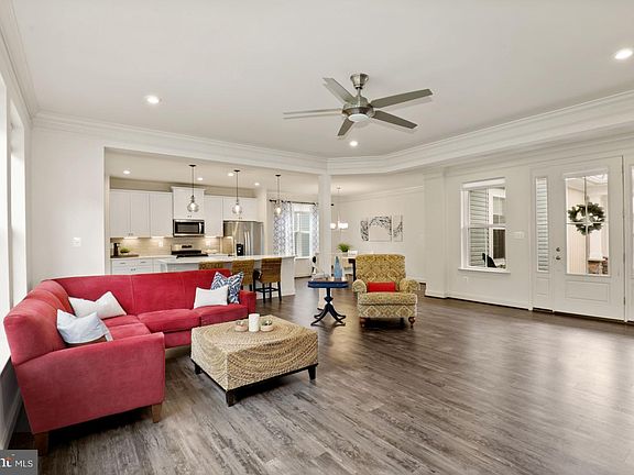 2nd image of 39181 Alapocus Dr