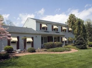 521 Hamden Rd, Annandale, NJ 08801