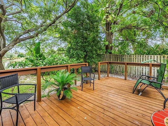 3rd image of 10495 LONGWOOD DRIVE
