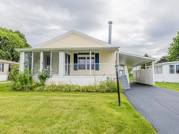 6385 Kims Dr Unit B148, Victor, NY 14564