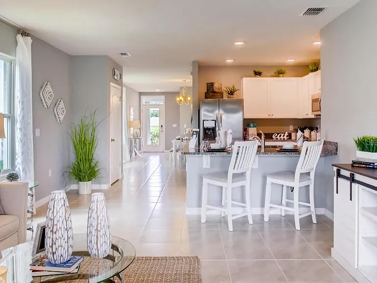 2432 Ribbon Fall Ave — Photo 5