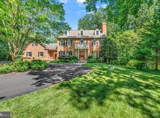 1135 Goldfinch Ln, Millersville, MD 21108