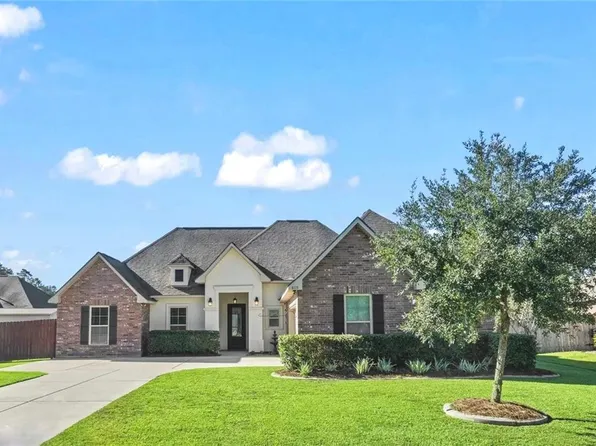 605 English Oak Dr, Madisonville, LA 70447