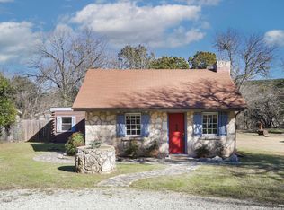 18314 Scenic Loop Rd, Helotes, TX 78023