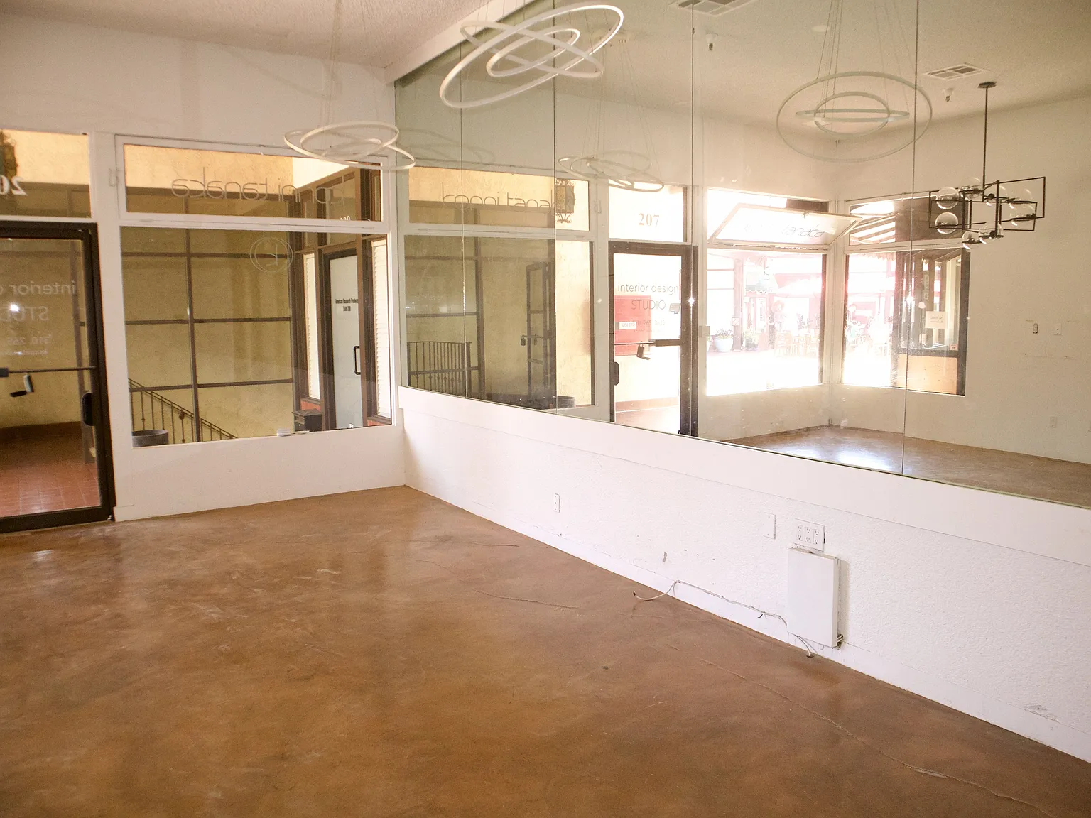 2325 Palos Verdes Drive West - 207 — Photo 4