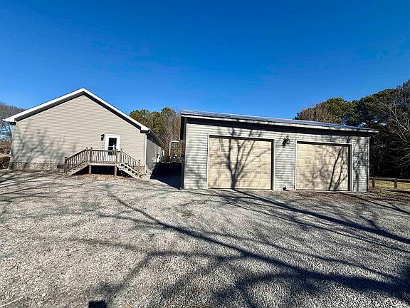 3rd image of 1160 County Road 1524