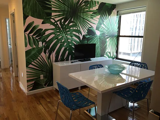 Rented by Urban Living | media 43