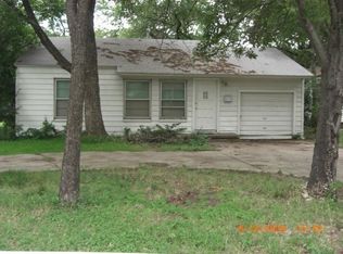3005 Eastridge Dr, Haltom City, TX 76117