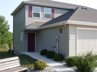 5720 W Hills Rd, Fort Wayne, IN 46804